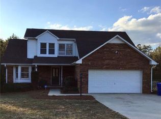 195 Farmstead Rd, Winston Salem, NC 27107