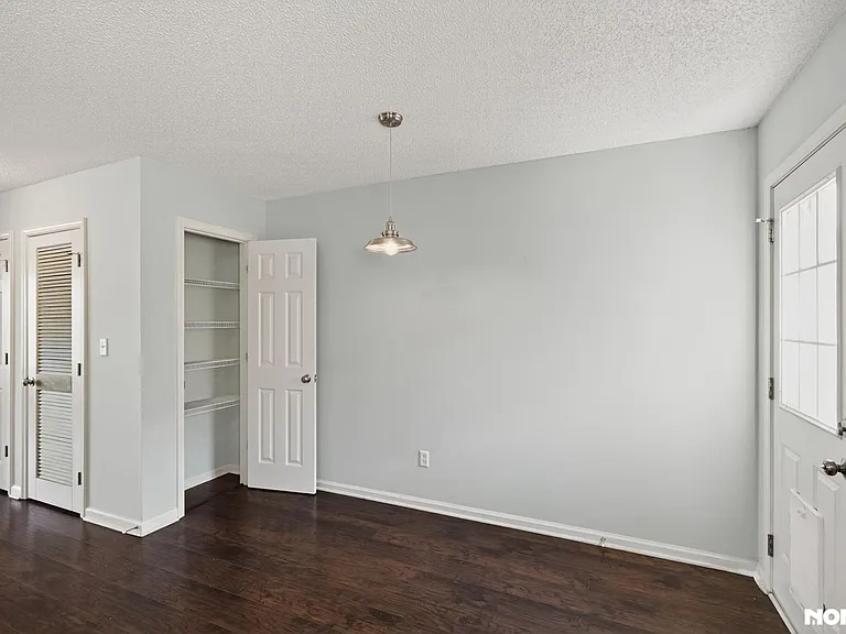 38 Princeton Glen Ct — Photo 10