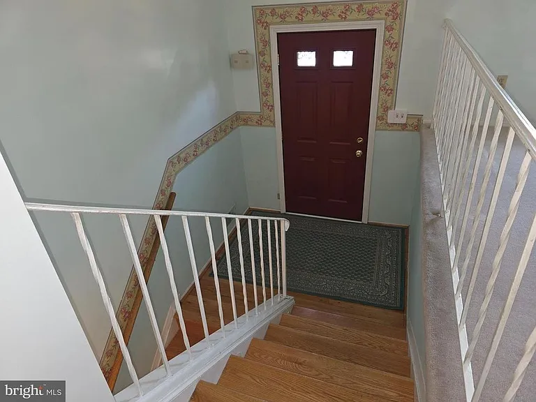 3301 Heidi Ln — Photo 2