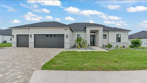 6980 Bentridge Dr Photo 1