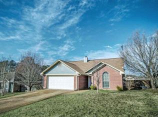 219 Shadow Creek Dr, Florence, MS 39073