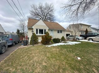 830 Falesky St, Rahway, NJ 07065