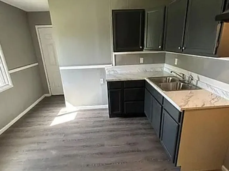 109 Saint Barbara Ln — Photo 8