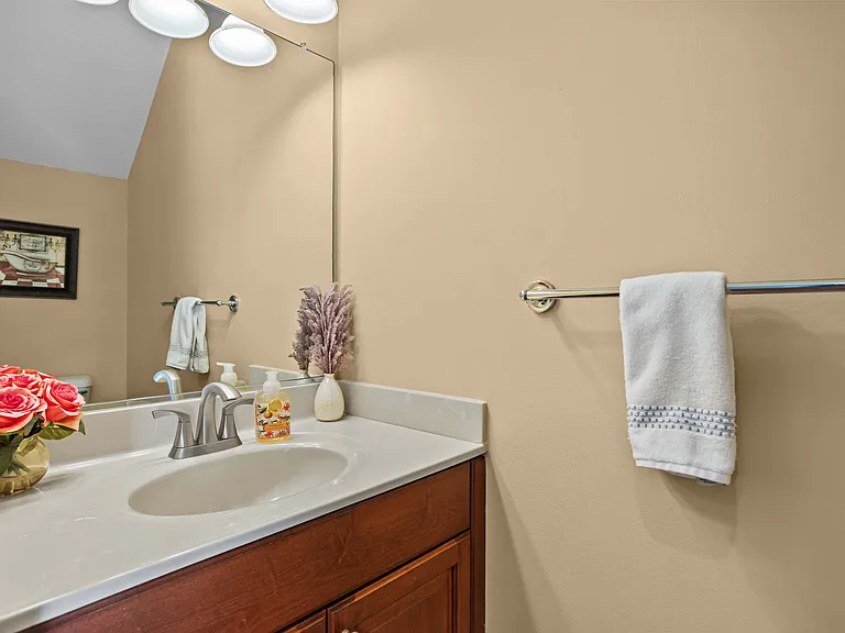 1025 Horton Pl — Photo 27