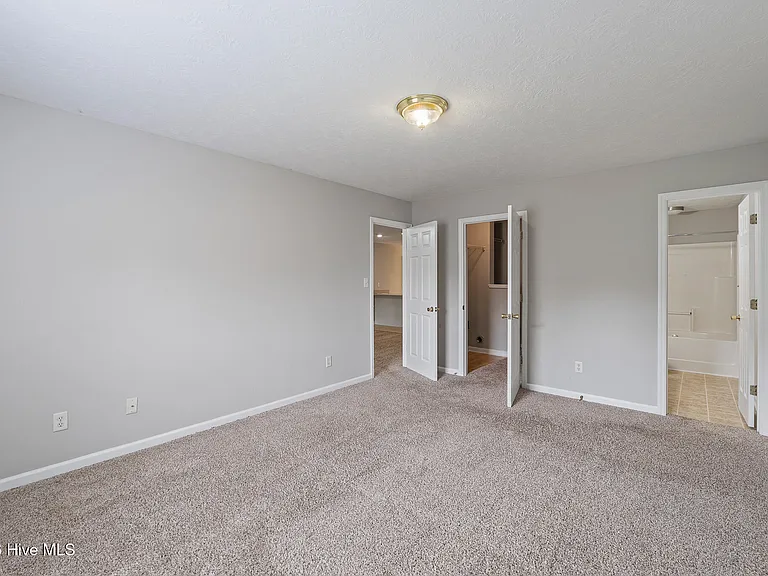 1006 Bertram Rd — Photo 11