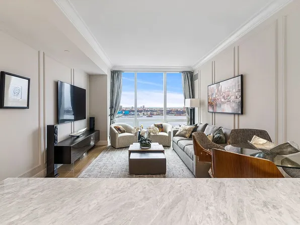 15 Hudson Yards Unit 24F, New York, NY 10001