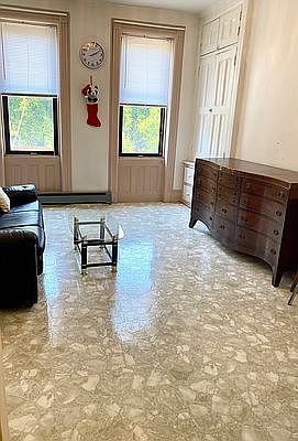 2nd image of 421 Grove St #1