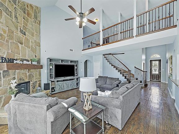 2nd image of 2310 Palo Duro Dr