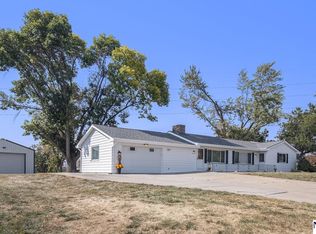 14329 Military Rd, Omaha, NE 68142