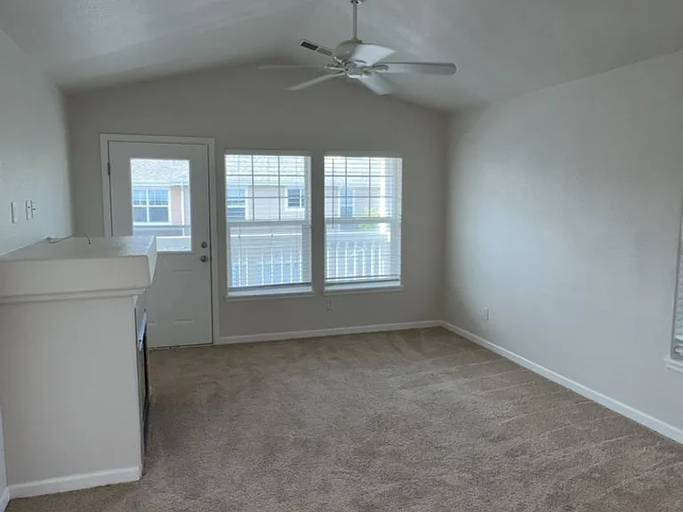 3770 Ponderosa Ct #1 — Photo 12