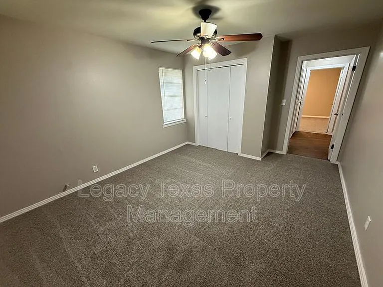 101 Pine St — Photo 10
