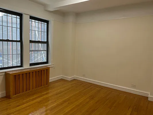 Rented by Meraki Realty LLC | media 28