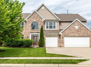 12978 Ambergate Dr S, Fishers, IN 46037