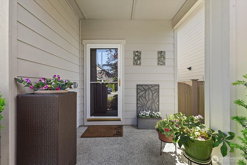 3rd image of 24211 SE 258th Wy