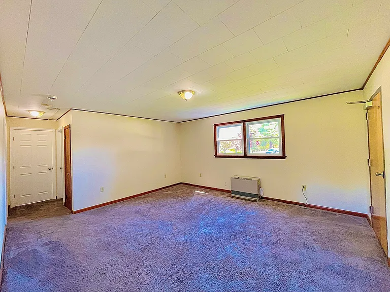 72 Heineberg Dr #100 — Photo 7