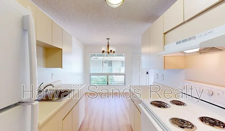 94-1045 Paha Pl #T8 — Photo 4