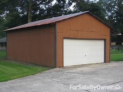 2nd image of 31280 Camelia St