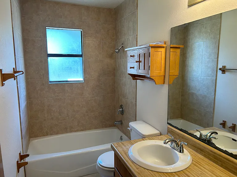 3715 Red Bird Trl — Photo 5