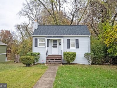 2947 Random Rd, Falls Church, VA, 22042