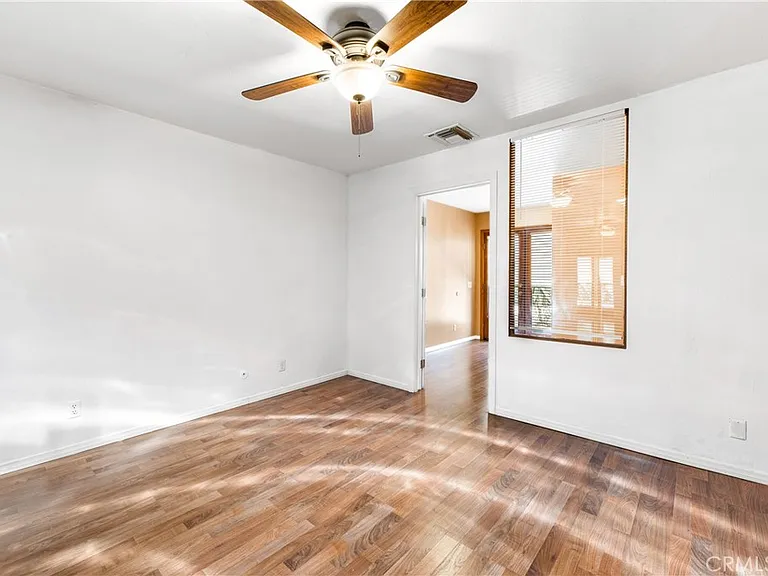 1231 E Mayfair Ave — Photo 31