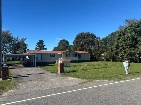 3590 Blanchard Rd, Saint Pauls, NC 28384
