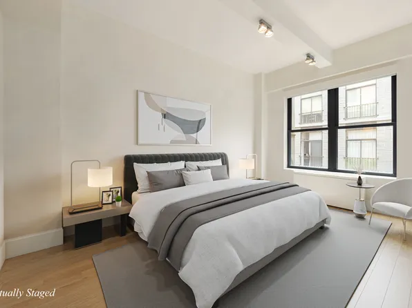 260 Park Avenue South image 6 of 11