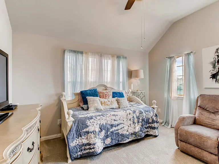 1500 Cherry Blossom Ln — Photo 17