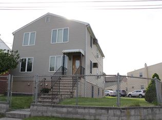 17 Lawrence St, Belleville, NJ 07109