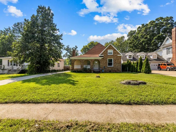 1901 N Grant Avenue, Springfield, MO 65803