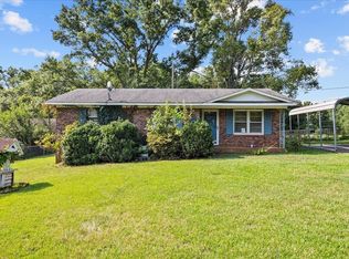 120 Sunnydale Cir, Spartanburg, SC 29303