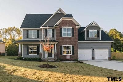 2nd image of 18 Wood Valley Dr
