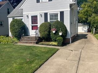 6272 Westminster Dr, Parma, OH