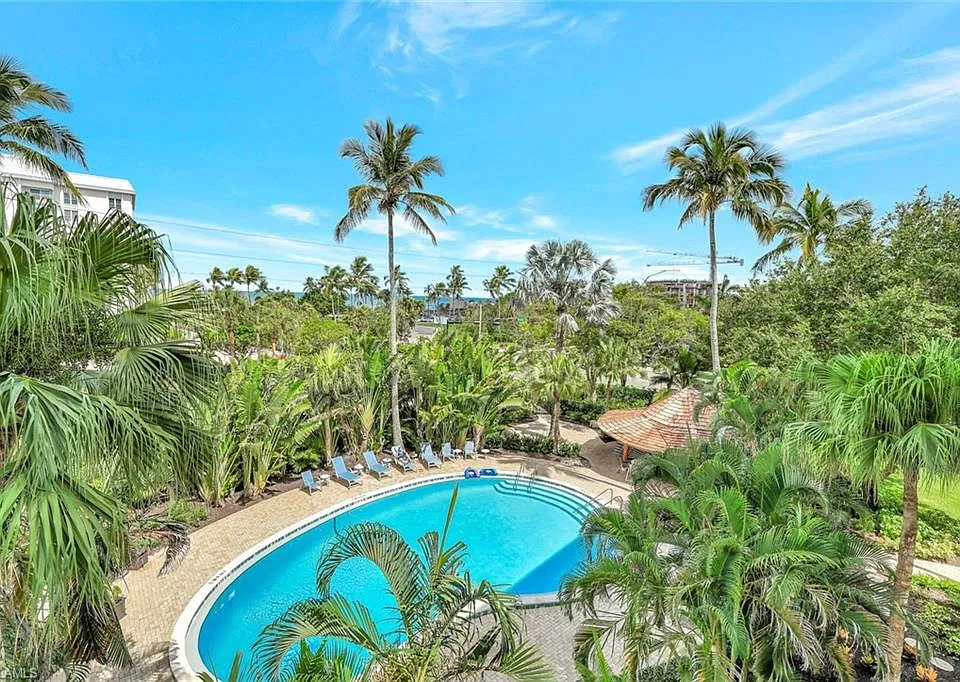 1300 Gulf Shore Blvd N #410