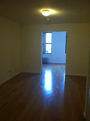 Rented by Kings Court Real Estate | media 34