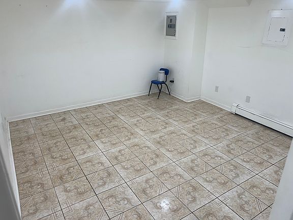 5th image of 803 Irvington Ave