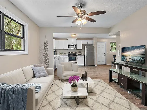2507 E Red Robin Dr, Jacksonville, FL 32210
