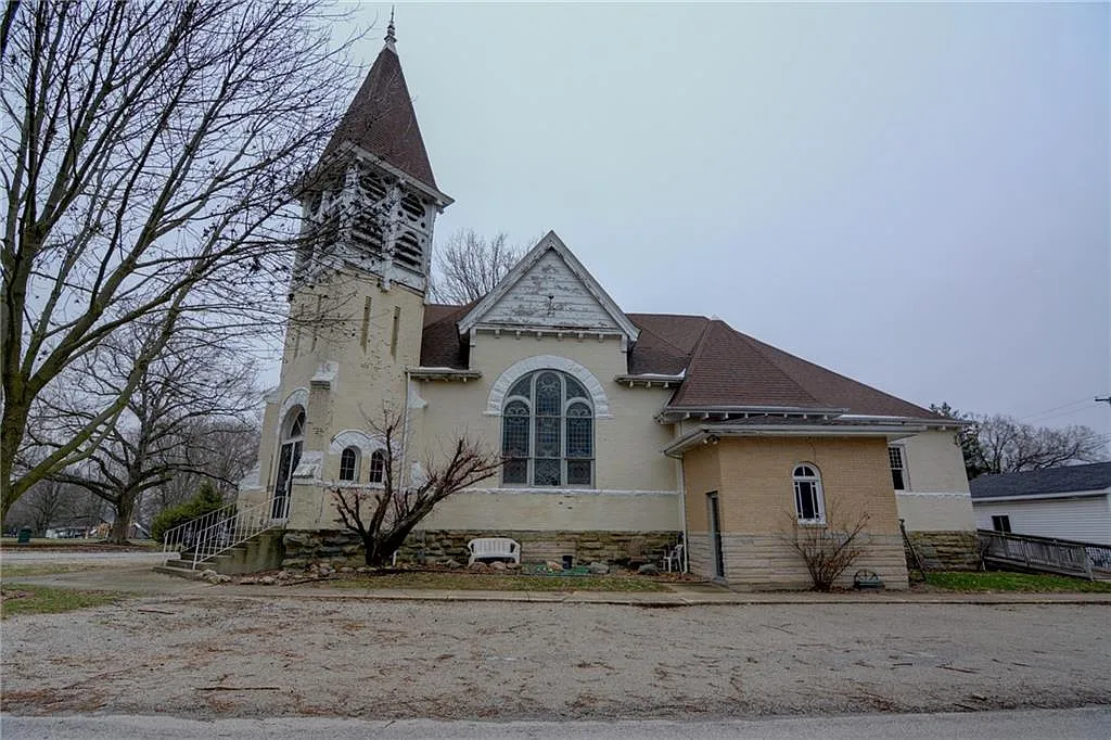 Property photo 3