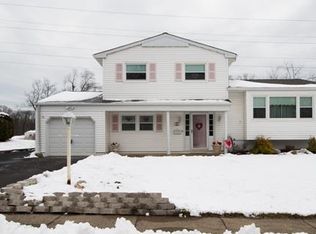 64 Beechwood Ave, Edison, NJ 08837