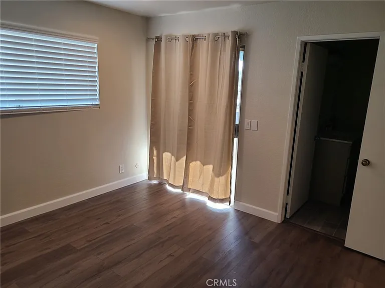 8465 Kington Way #15 — Photo 13