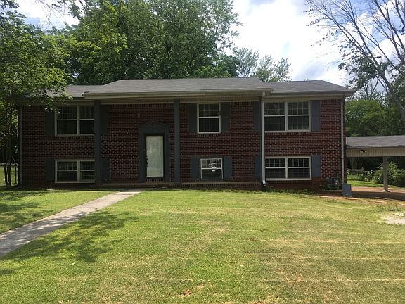 2nd image of 6606 Foxhall Ln NW