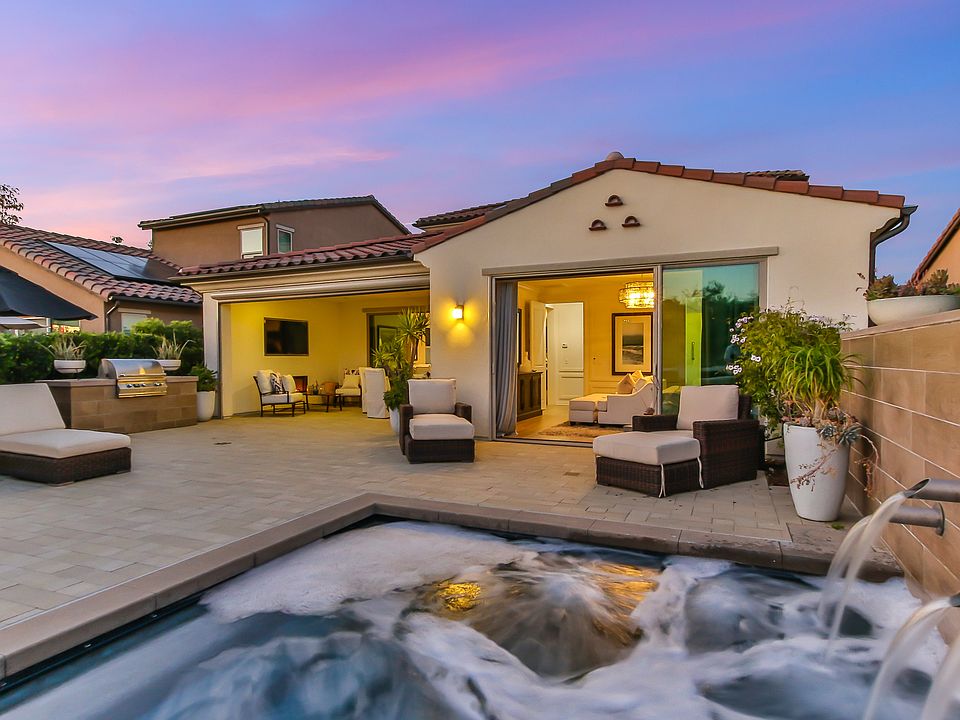 2nd image of 8168 Auberge Cir