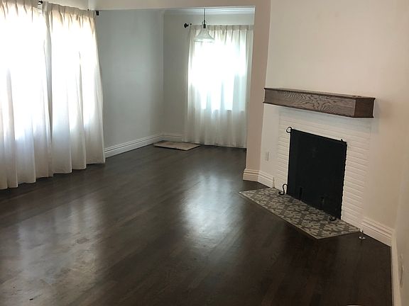 2nd image of 3021 Greenfield Ave