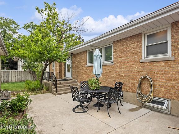 3rd image of 600 Landen Dr