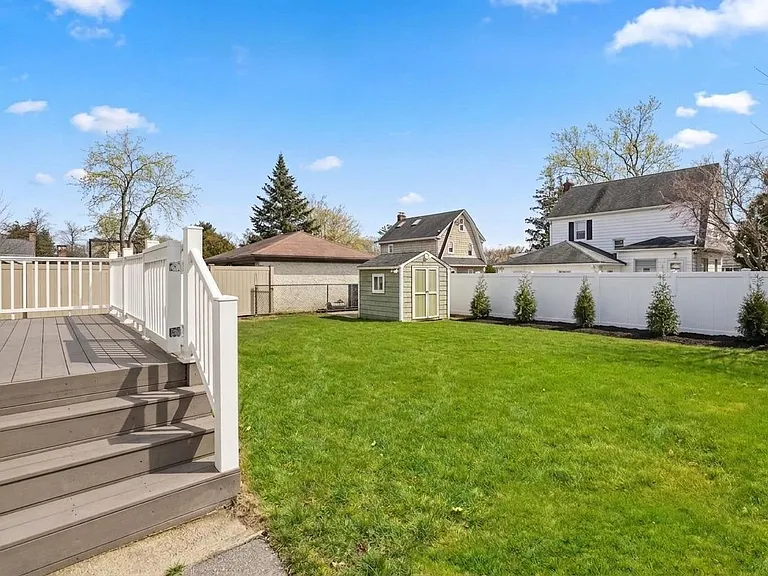 59 Shelley Ave — Photo 18