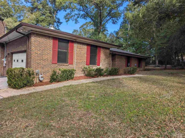 6257 Spanish Oak Ct, Pensacola, FL 32526