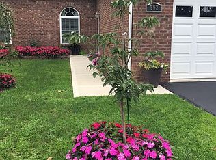 602 Huntington Woods, Waynesburg, PA 15370