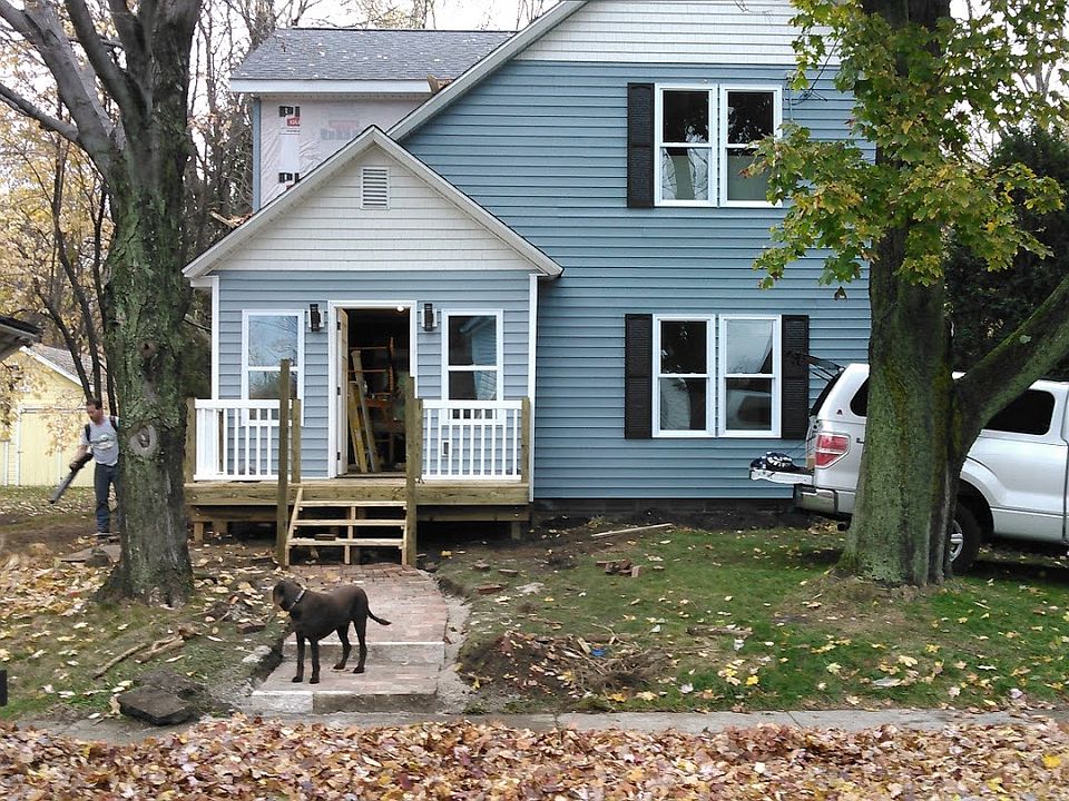 1st image of 184 Pine St