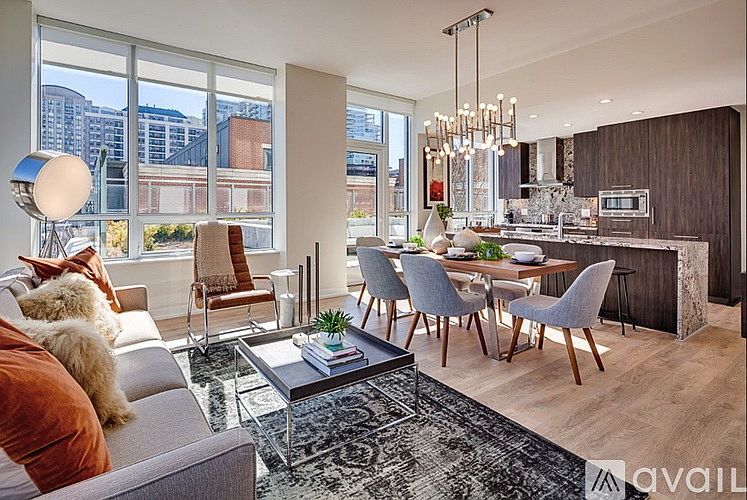 1st image of 670 N Hudson Ave #1204