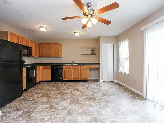 4th image of 105 Winterwood Dr