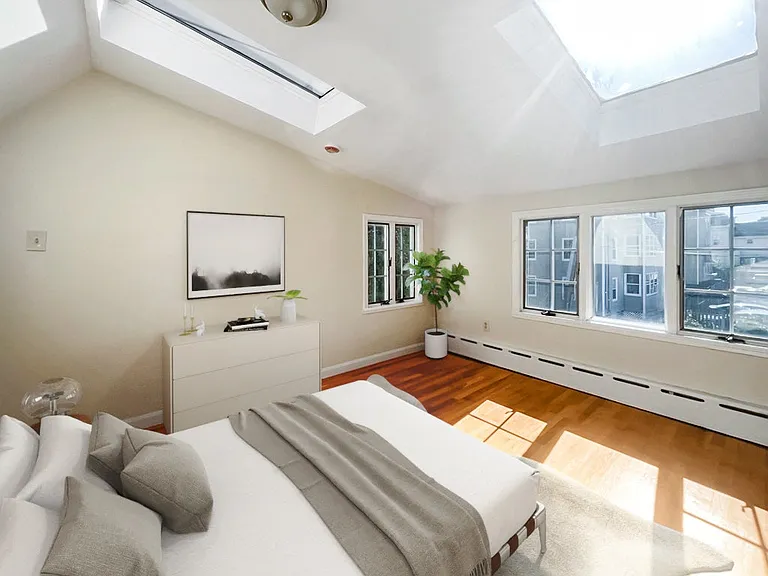 223 Main St #2 — Photo 8